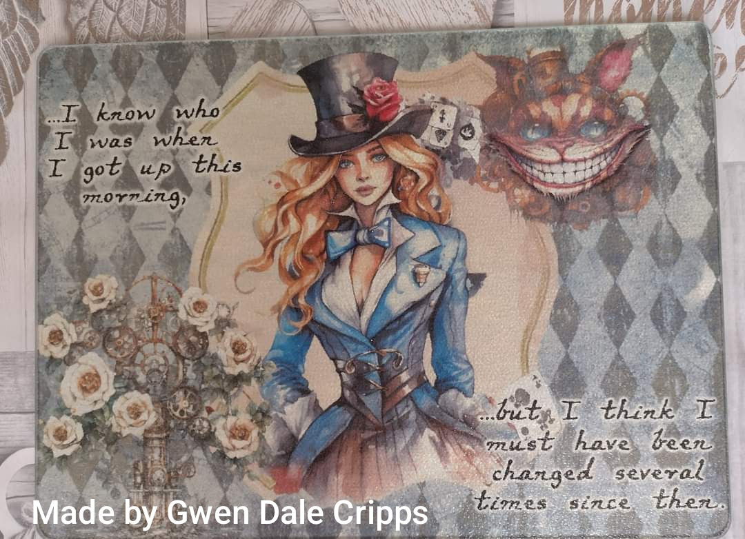 Wonderland Girl Quote Decoupage Paper – “I Know Who I Was When I got Up This Morning…” | RP3550